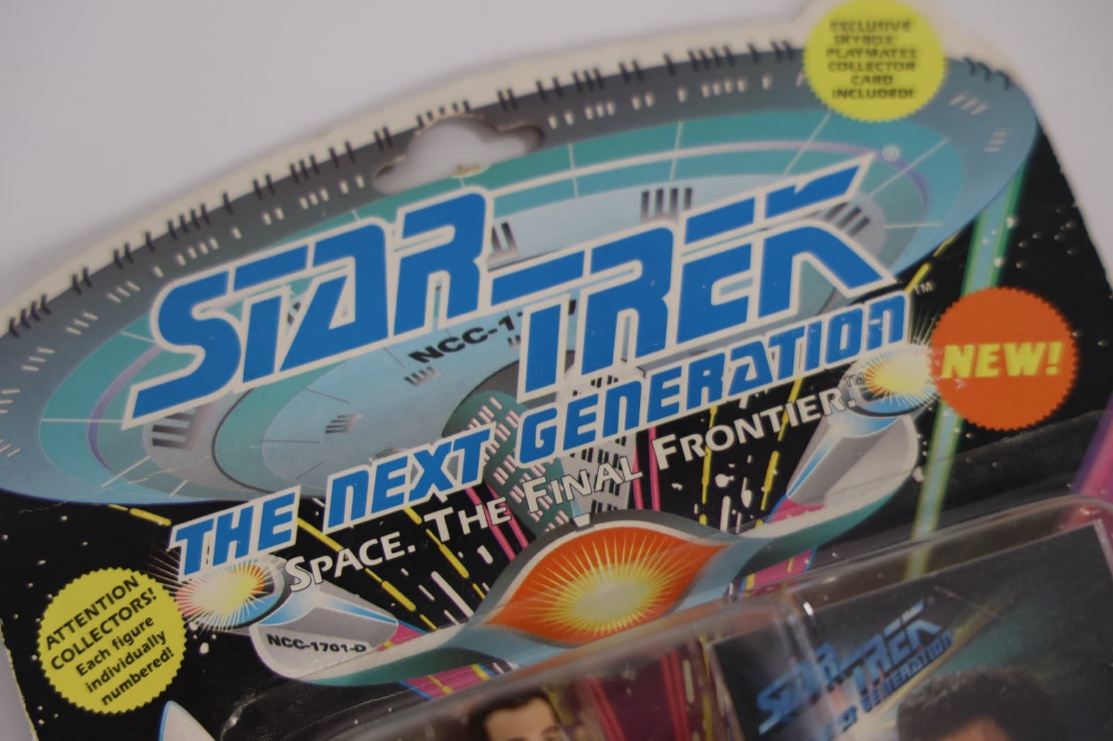 The Final Frontier Figur( Q)
